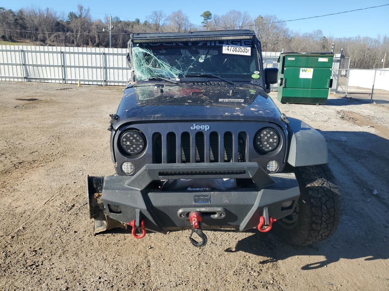 2017 JEEP WRANGLER U - Image 5