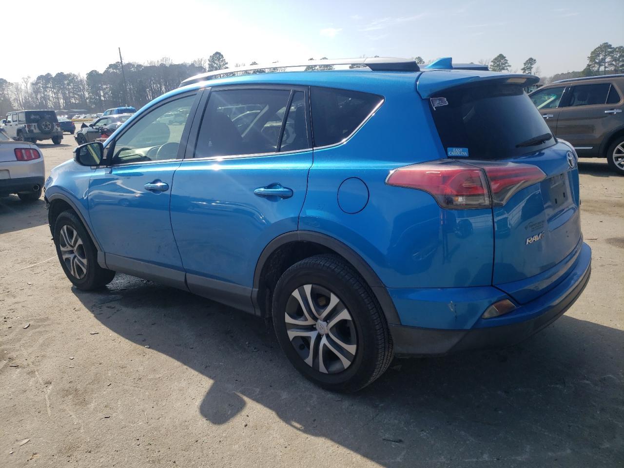 2016 TOYOTA RAV4 LE - Image 2