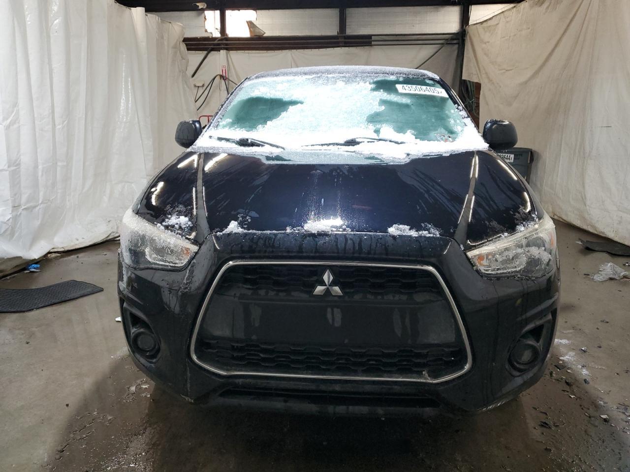 2015 MITSUBISHI OUTLANDER - Фото 5