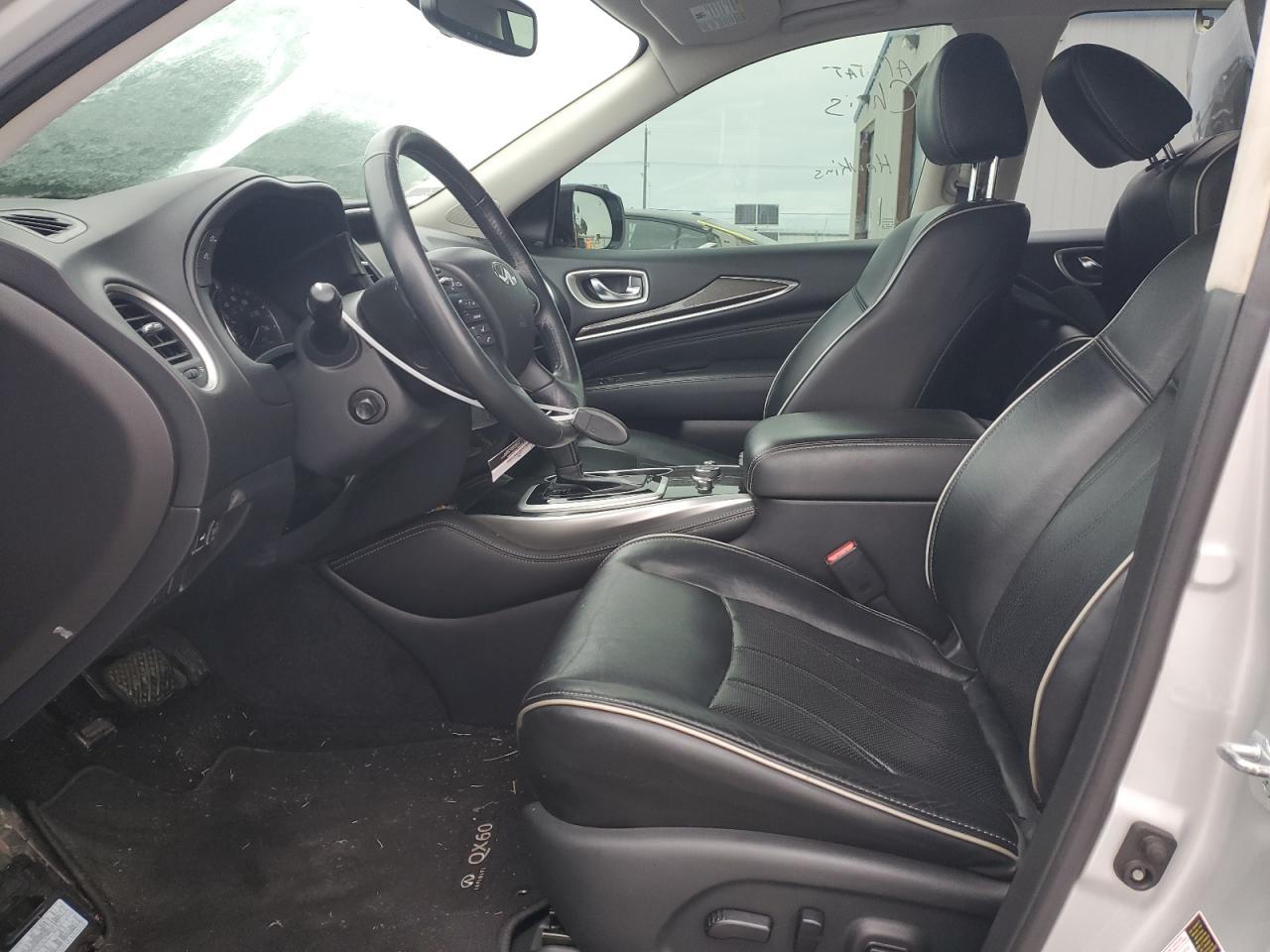 2017 INFINITI QX60 - Фото 7