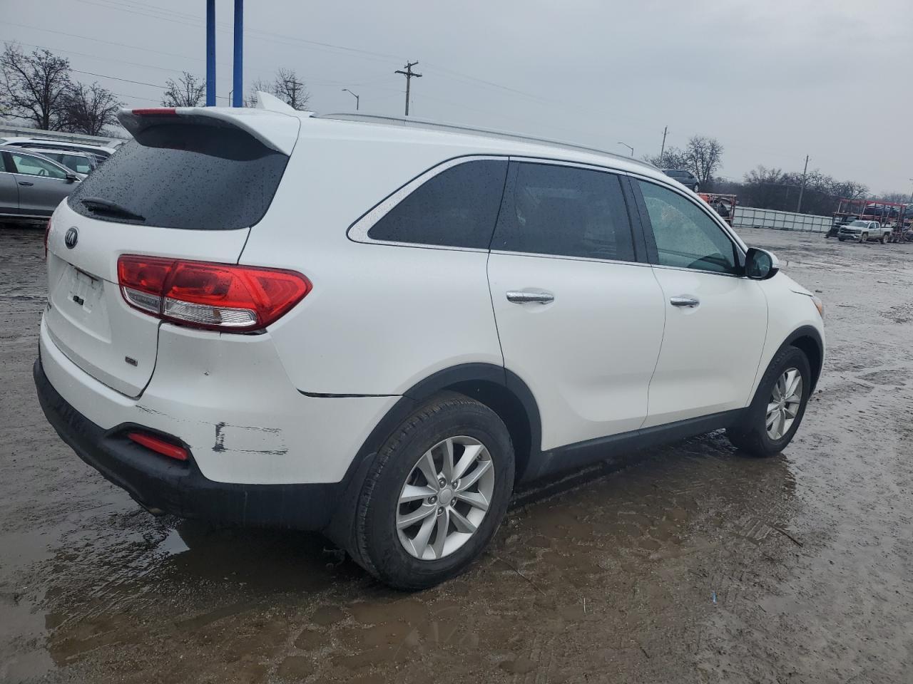 2016 KIA SORENTO LX - Image 3