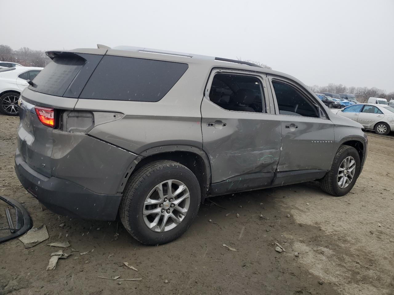 2018 CHEVROLET TRAVERSE L - Image 3