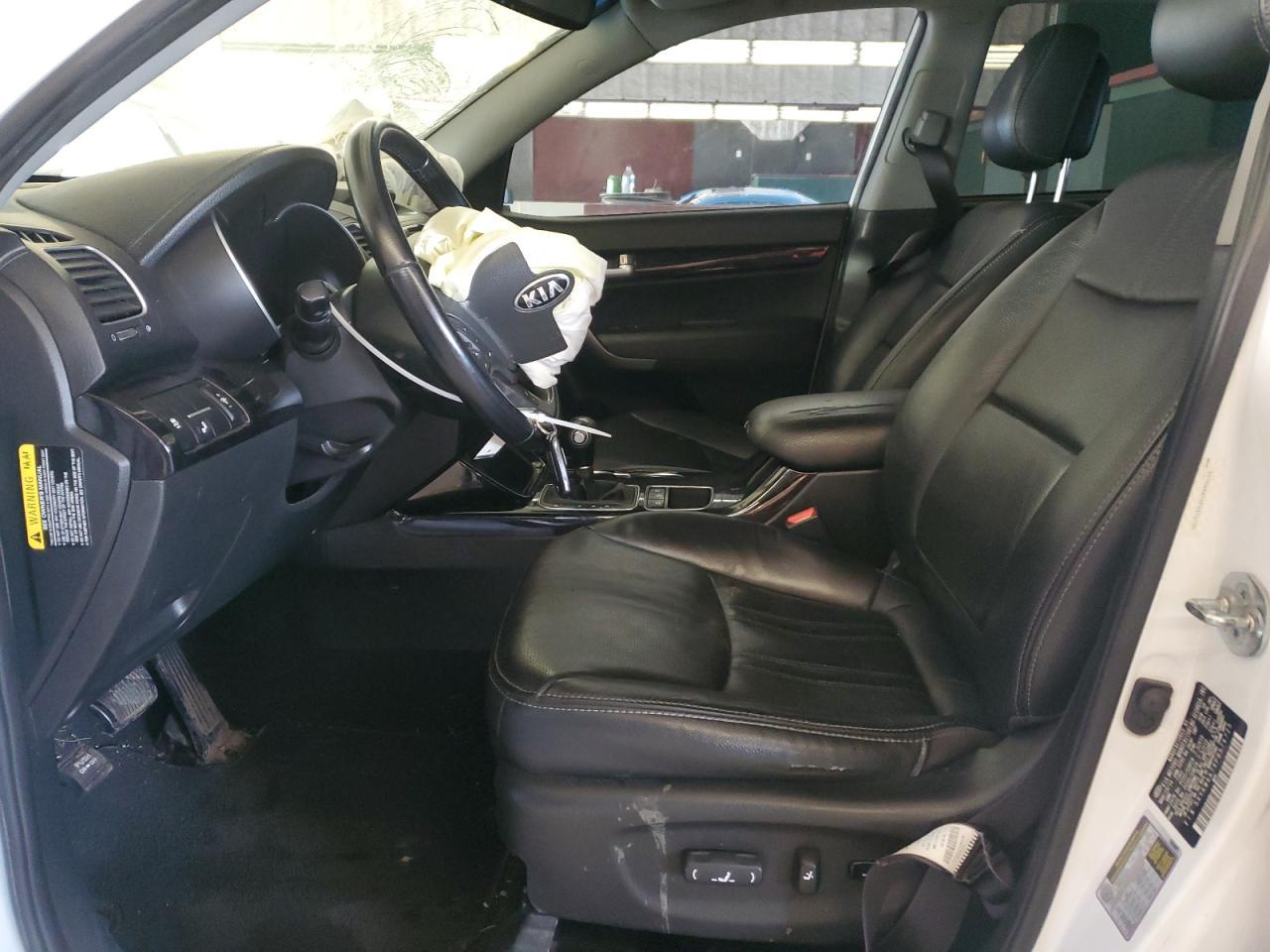 2015 KIA SORENTO SX - Image 7
