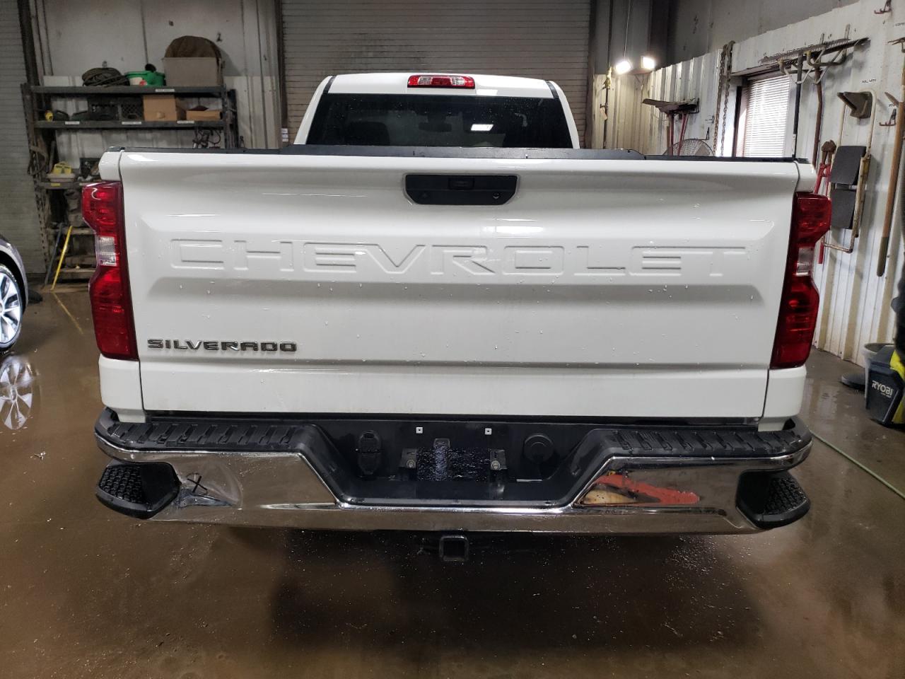2021 CHEVROLET SILVERADO - Фото 6