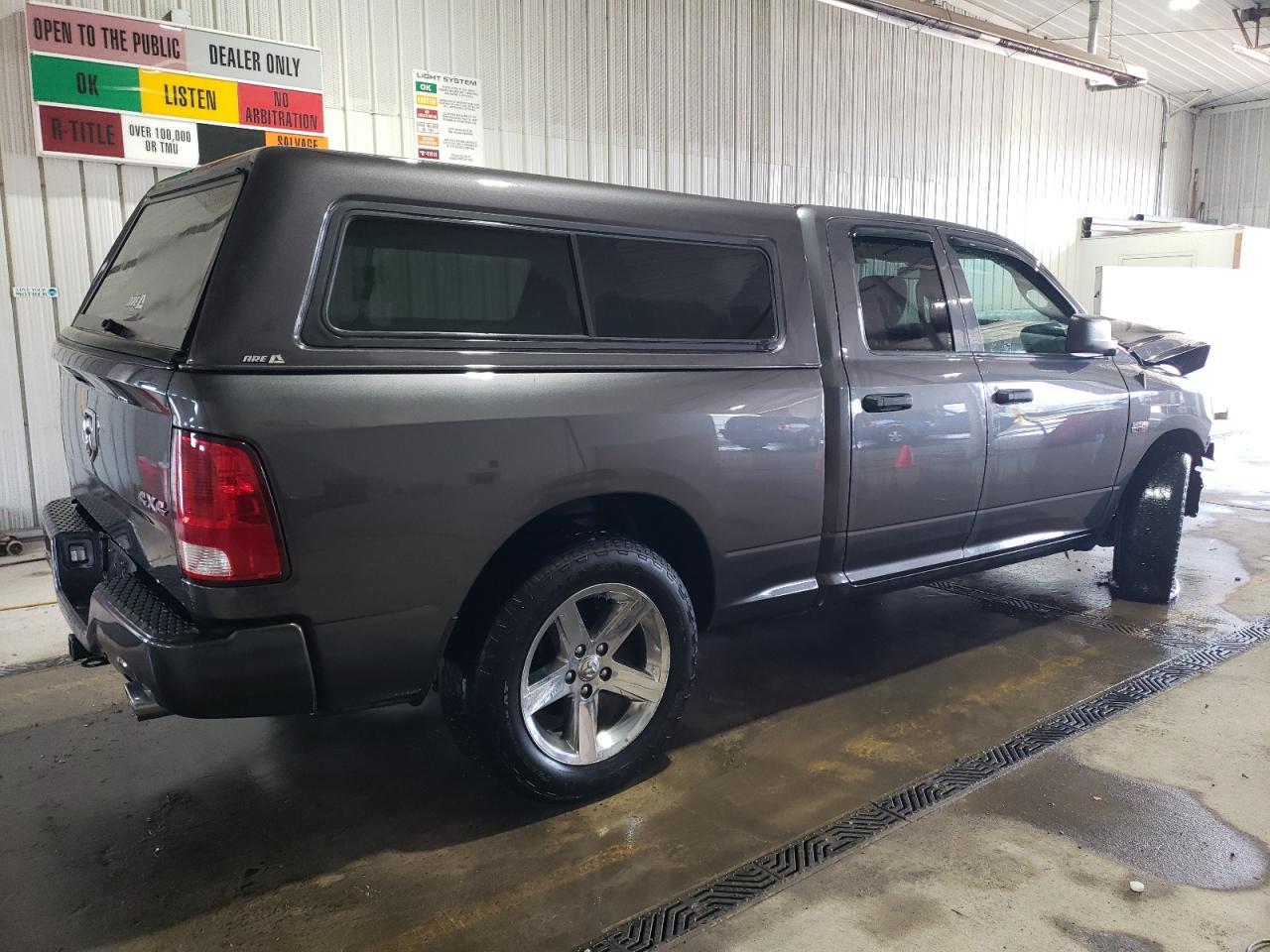 2017 RAM 1500 ST - Image 3