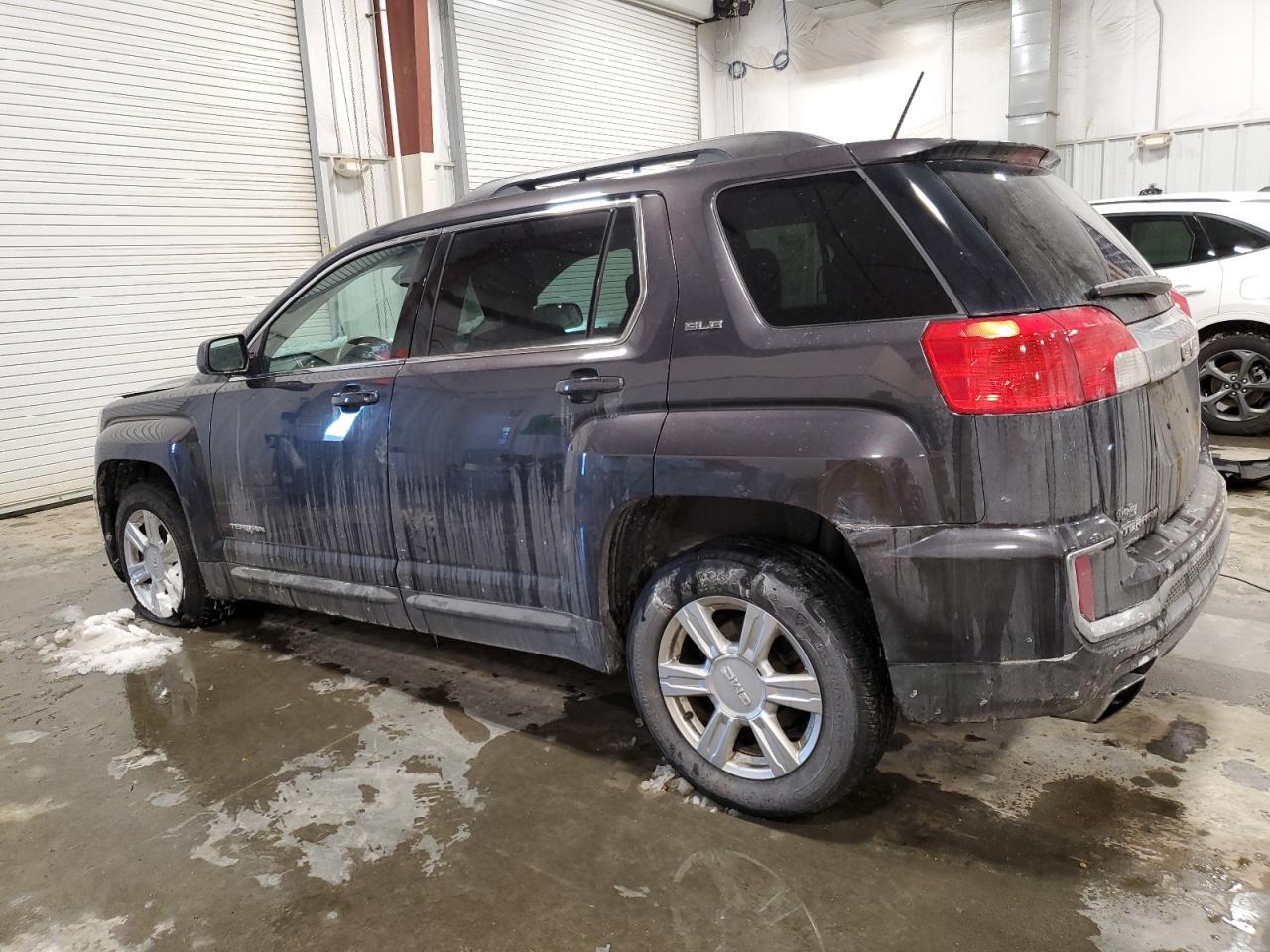 2016 GMC TERRAIN SL - Image 2