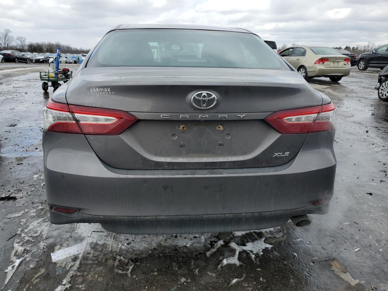 2018 TOYOTA CAMRY L - Фото 6