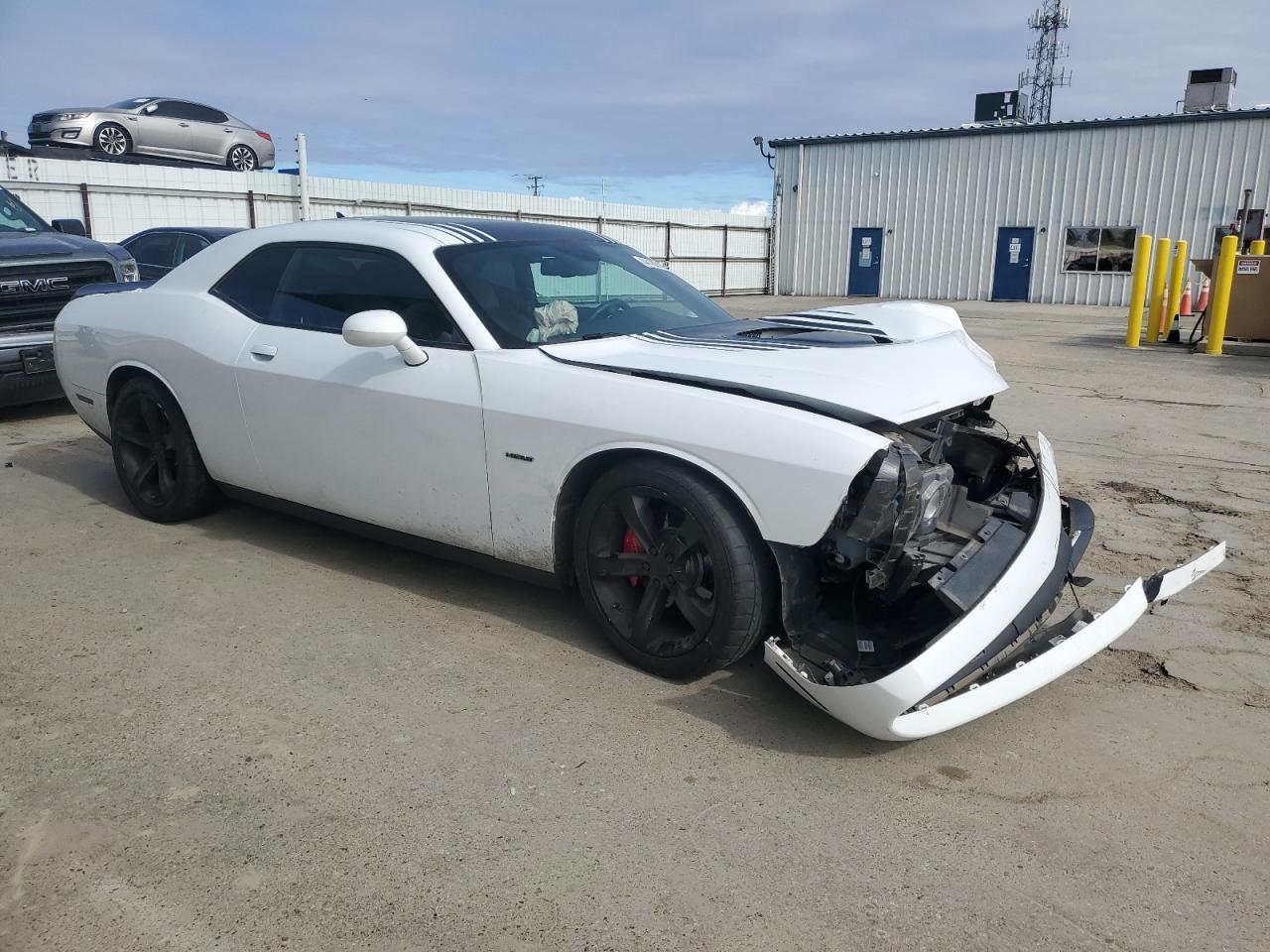 2015 DODGE CHALLENGER - Image 4