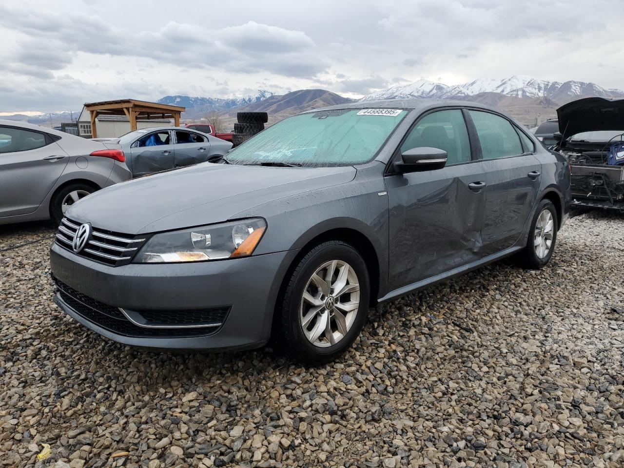 2015 VOLKSWAGEN PASSAT S