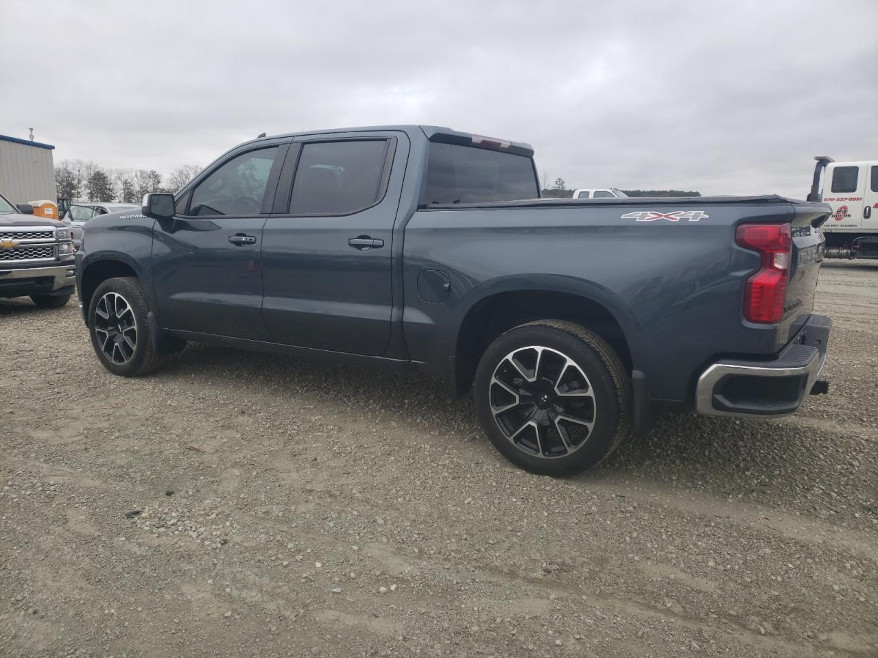 2020 CHEVROLET SILVERADO - Фото 2