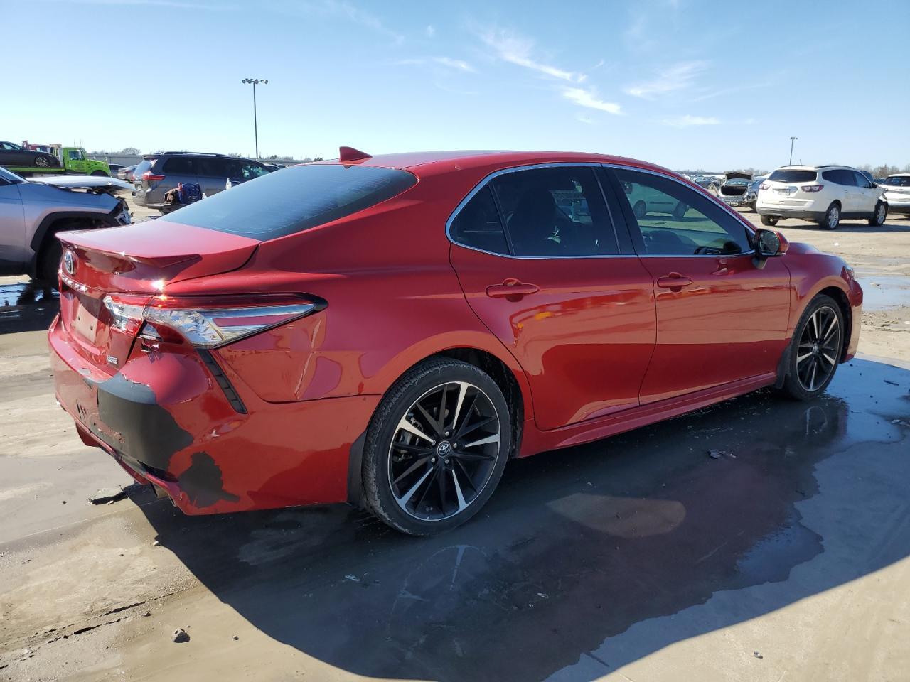 2019 TOYOTA CAMRY XSE - Фото 3
