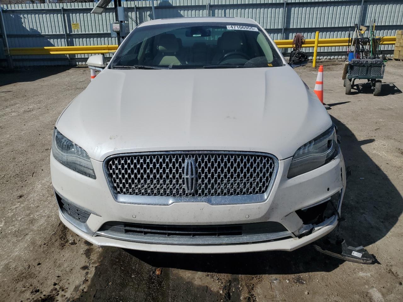 2019 LINCOLN MKZ RESERV - Image 5