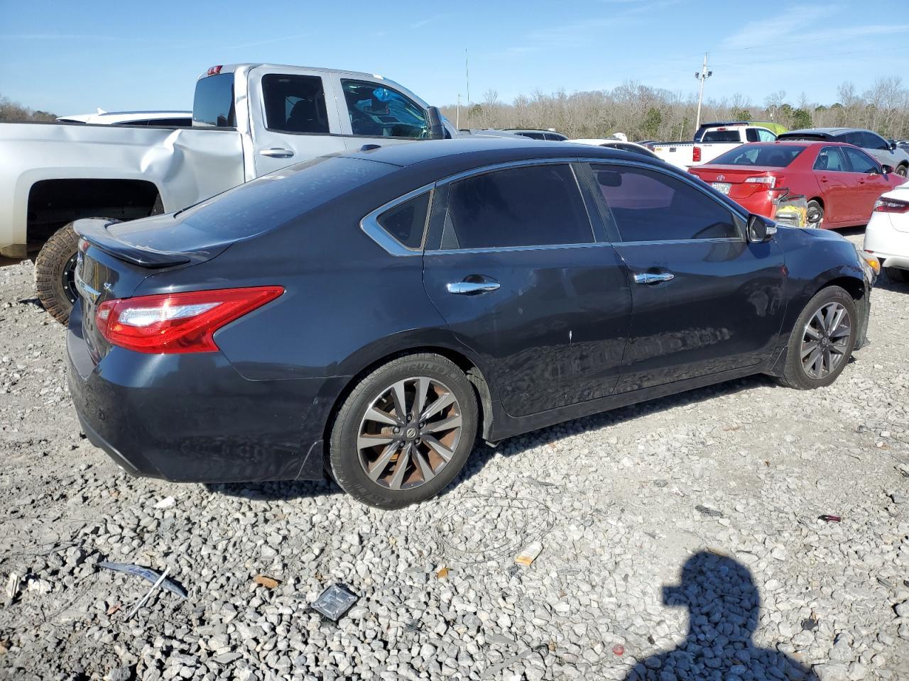 2016 NISSAN ALTIMA 2.5 - Фото 3