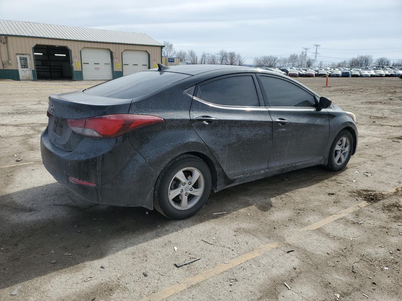 2015 HYUNDAI ELANTRA SE - Image 3