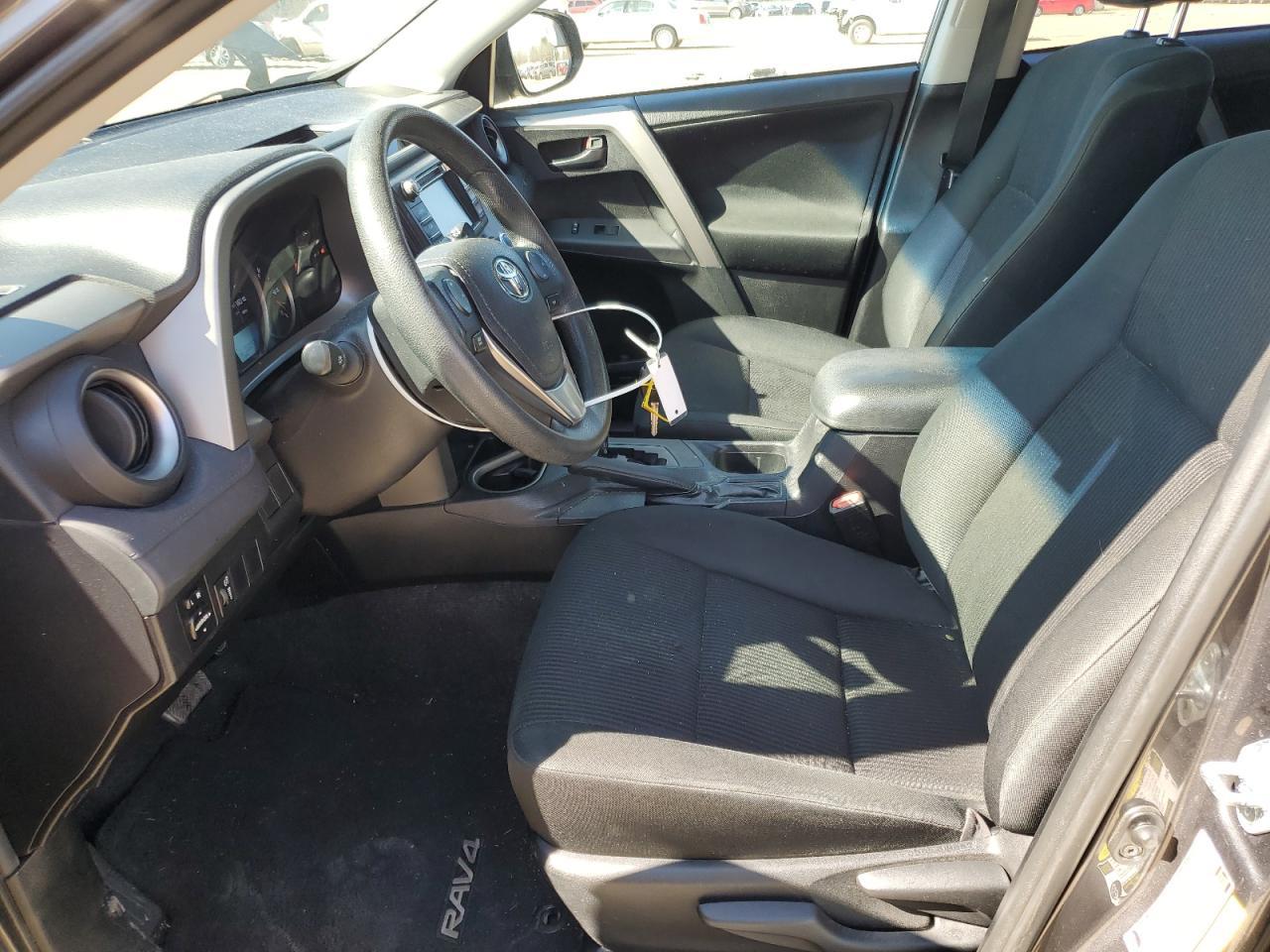 2016 TOYOTA RAV4 LE - Фото 7