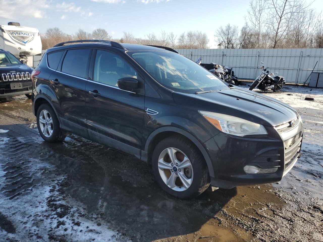 2014 FORD ESCAPE SE - Image 4