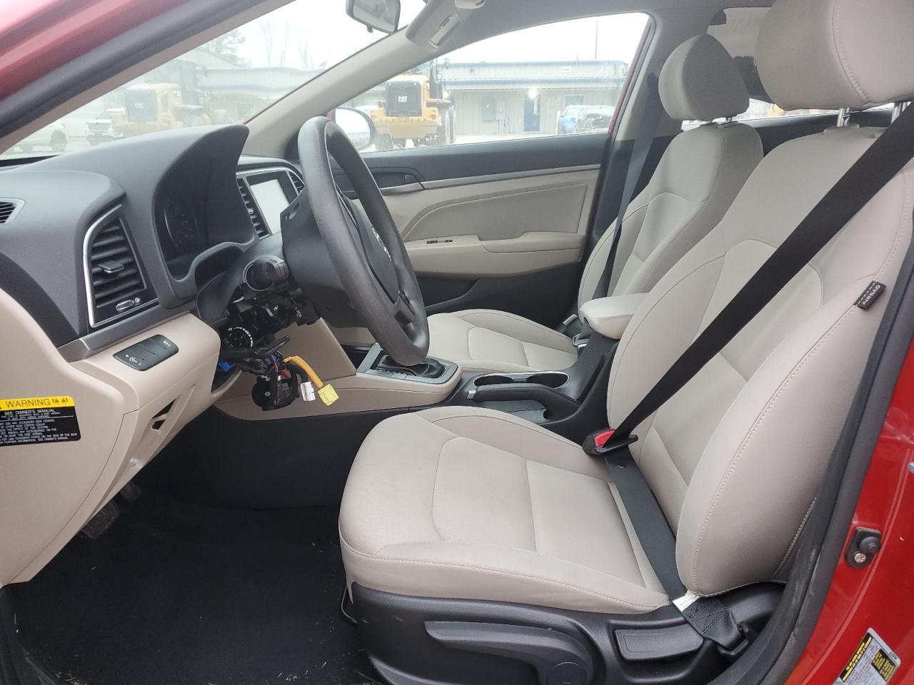 2017 HYUNDAI ELANTRA SE - Фото 7