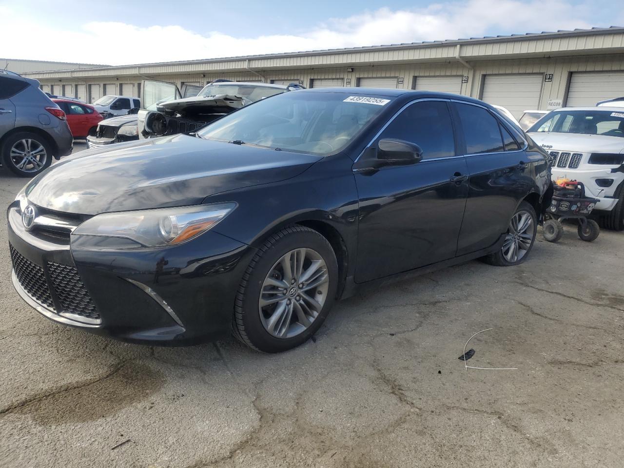 2015 TOYOTA CAMRY LE