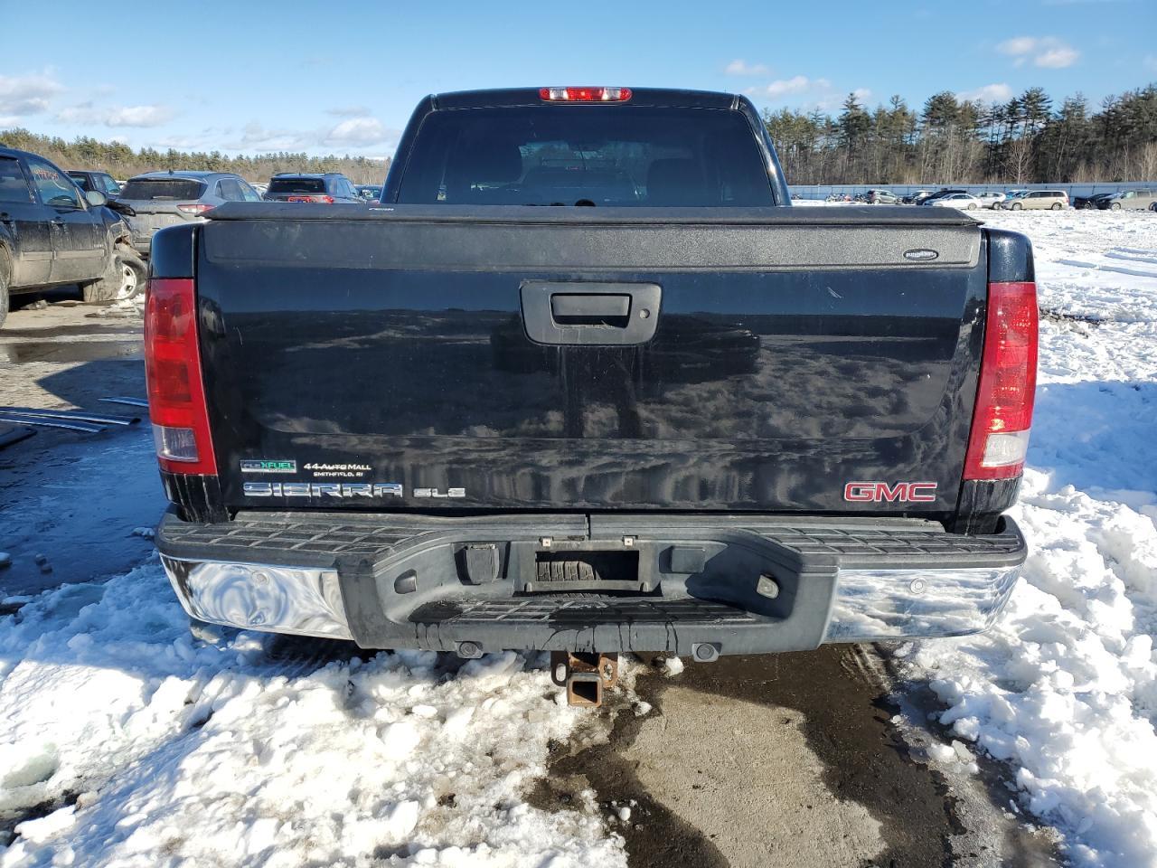 2011 GMC SIERRA K15 - Фото 6