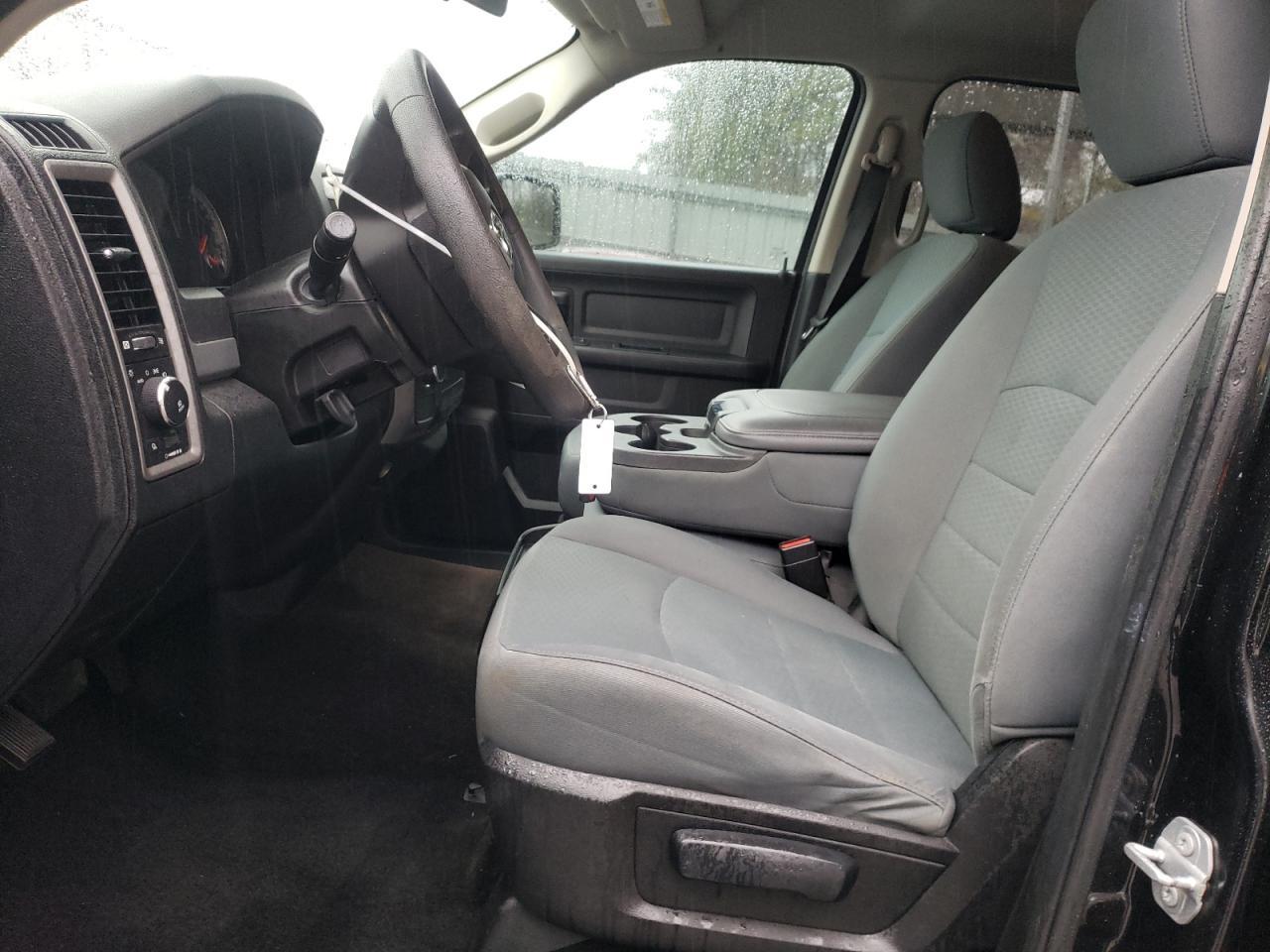 2017 RAM 1500 ST - Image 7