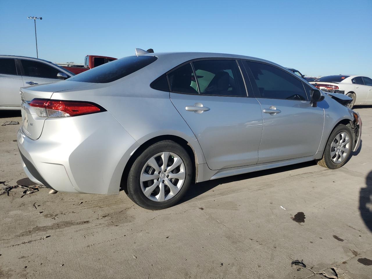 2021 TOYOTA COROLLA LE - Фото 3