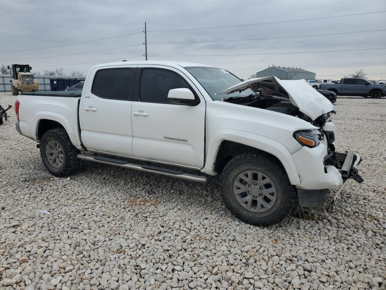 2017 TOYOTA TACOMA DOU - Фото 4