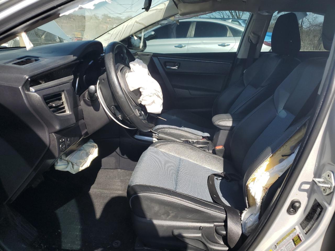 2015 TOYOTA COROLLA L - Image 7