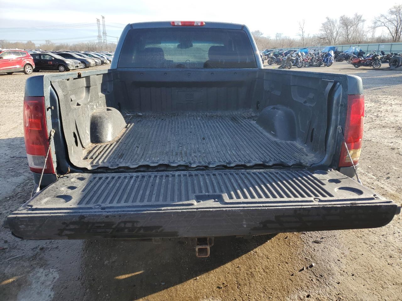 2011 GMC SIERRA K15 - Фото 6