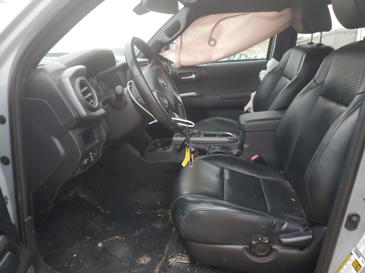 2019 TOYOTA TACOMA DOU - Фото 7