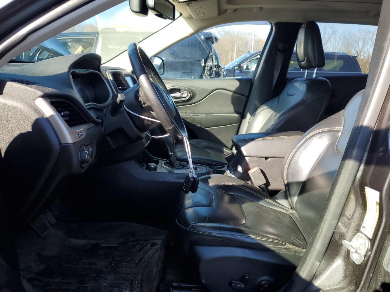 2017 JEEP CHEROKEE L - Image 7