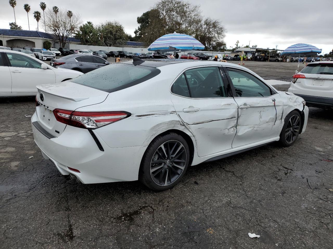 2019 TOYOTA CAMRY XSE - Image 3