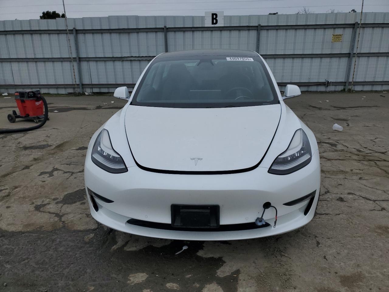 2019 TESLA MODEL 3 - Фото 5