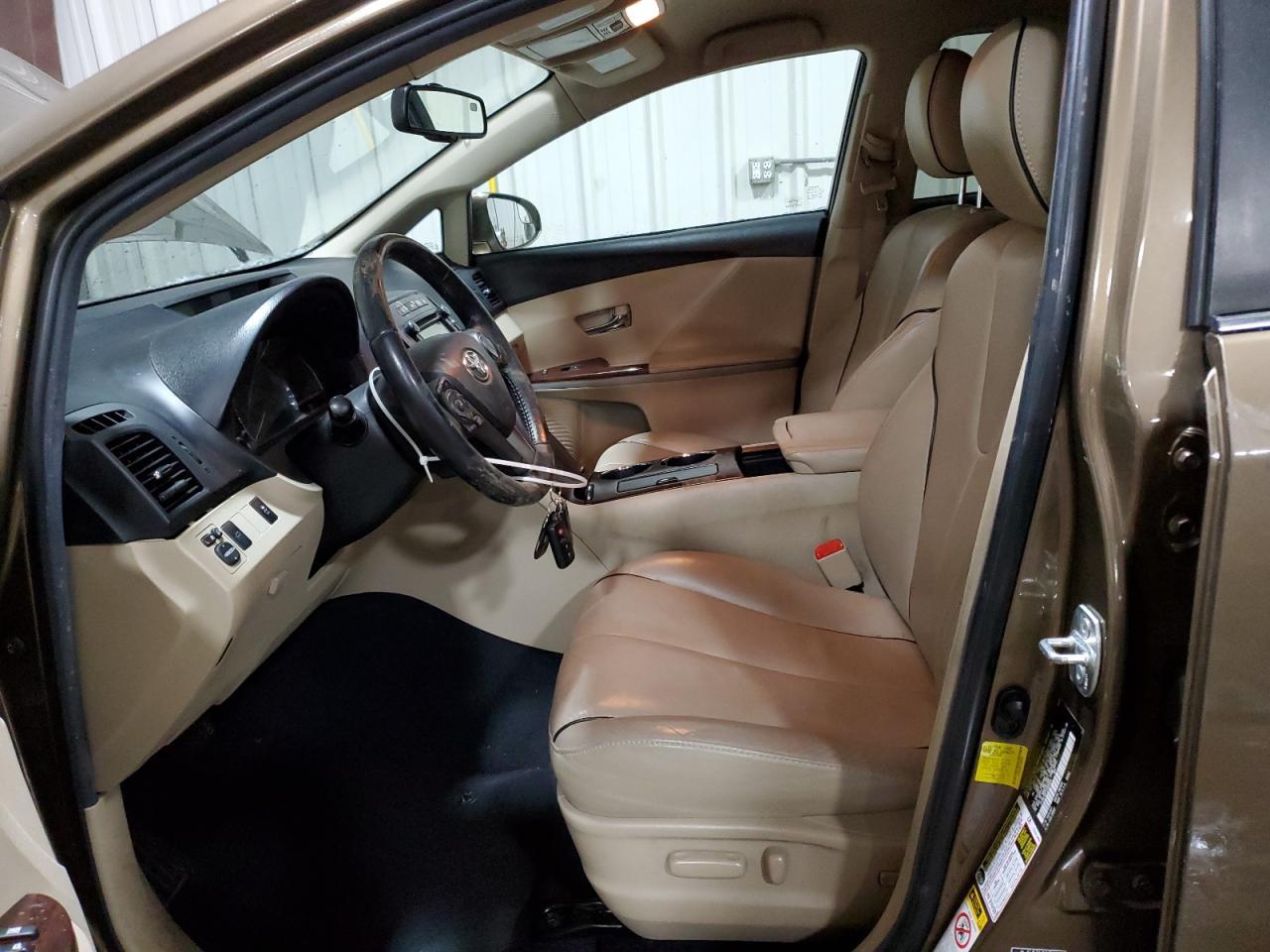 2014 TOYOTA VENZA LE - Фото 7