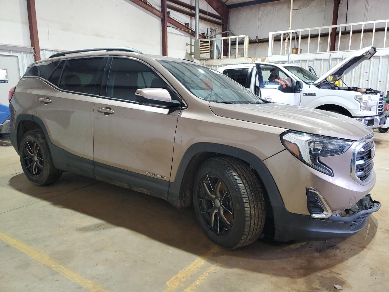 2018 GMC TERRAIN SL - Image 4