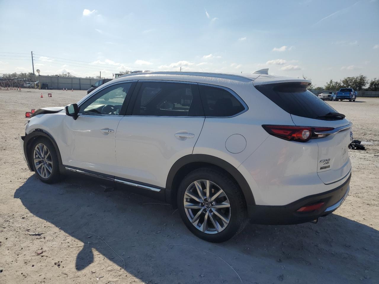 2017 MAZDA CX-9 SIGNA - Фото 2