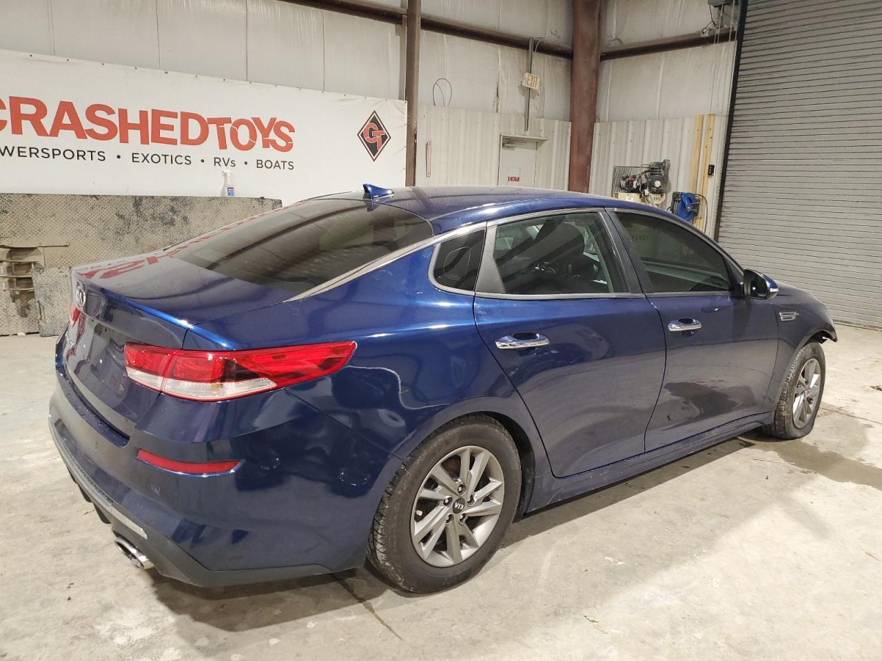 2019 KIA OPTIMA LX - Фото 3