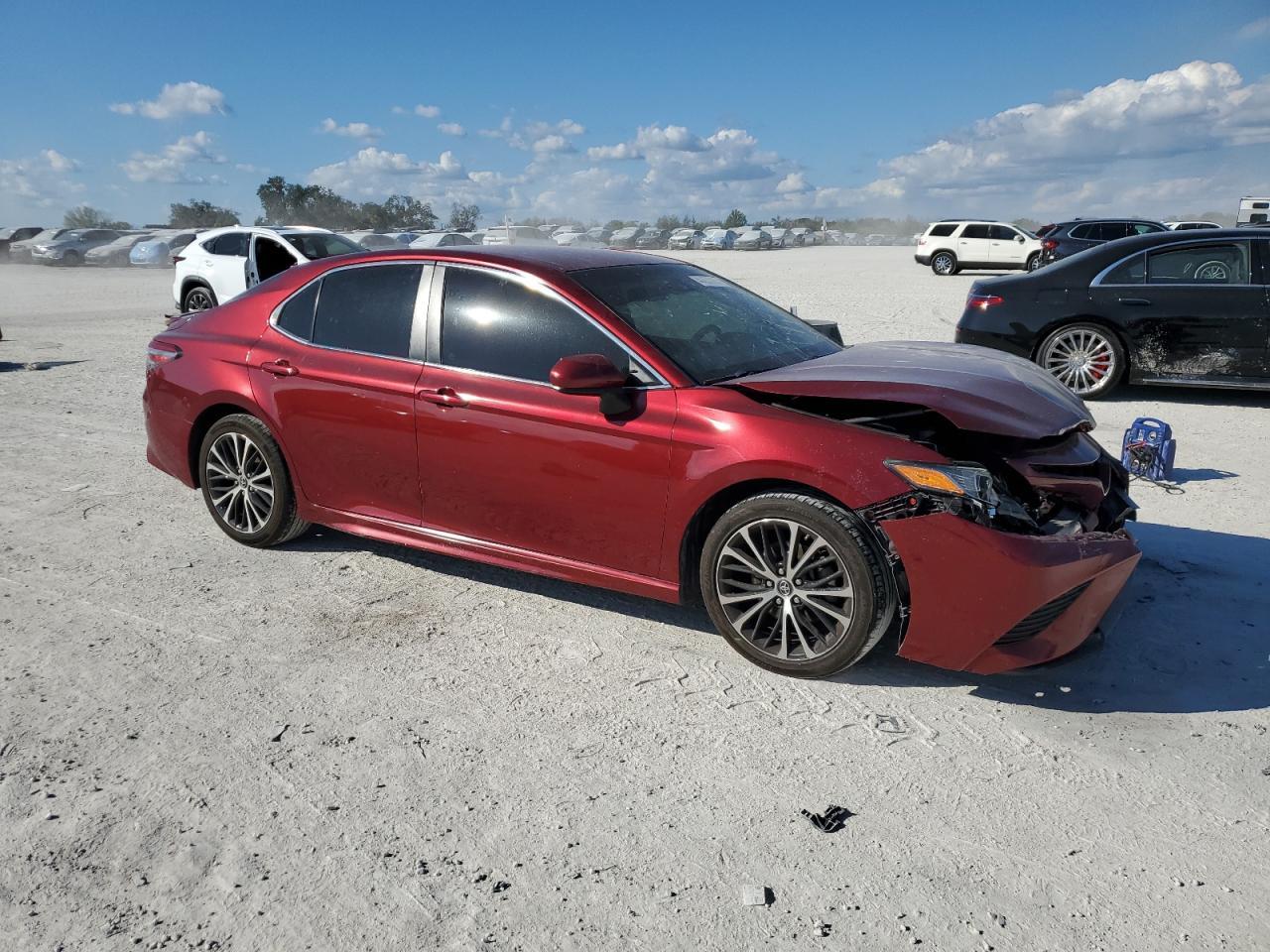 2018 TOYOTA CAMRY L - Фото 4