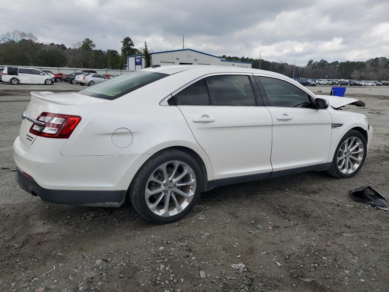 2018 FORD TAURUS LIM - Image 3