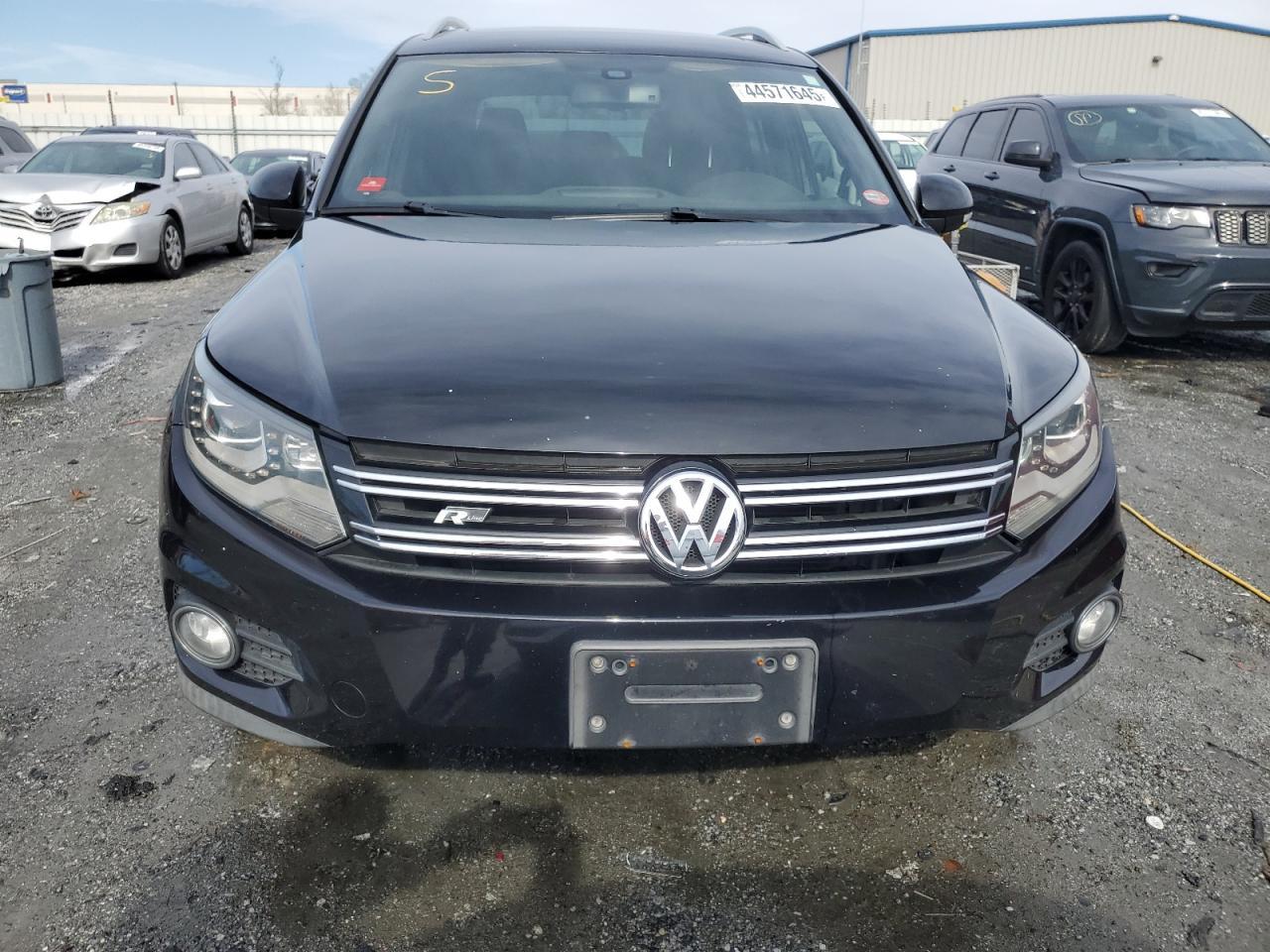 2014 VOLKSWAGEN TIGUAN S - Фото 5