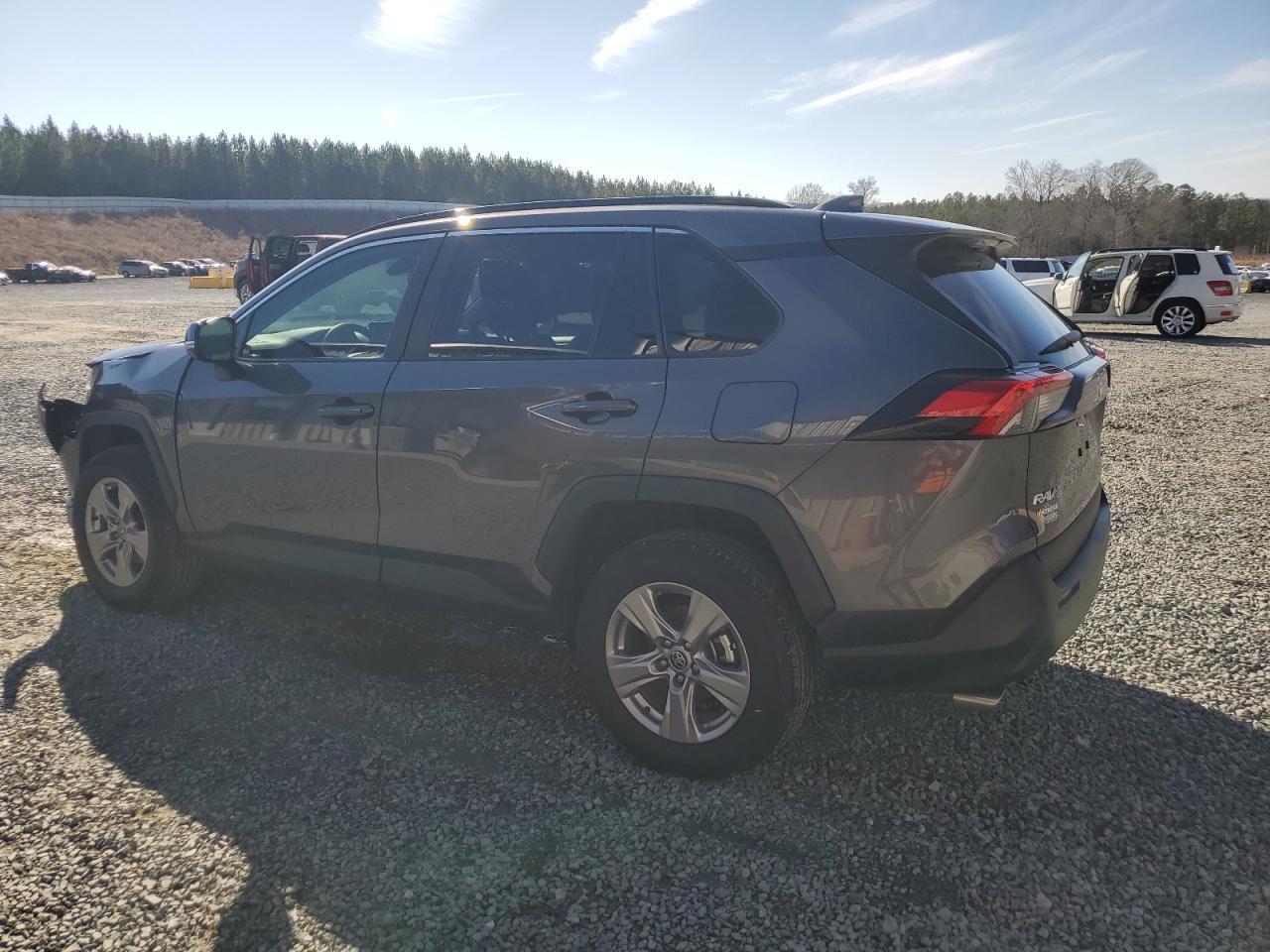 2022 TOYOTA RAV4 XLE - Image 2