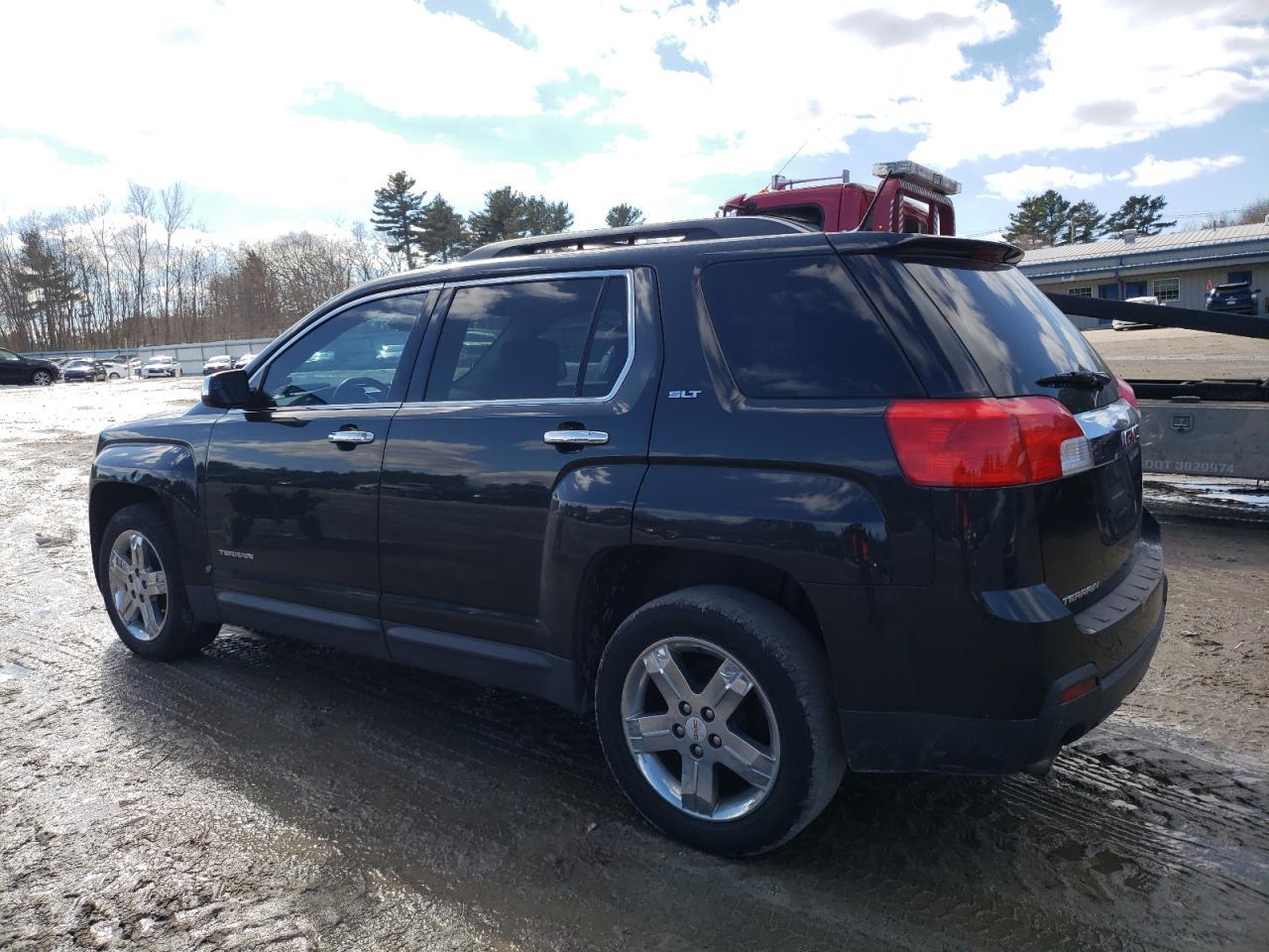 2013 GMC TERRAIN SL - Фото 2