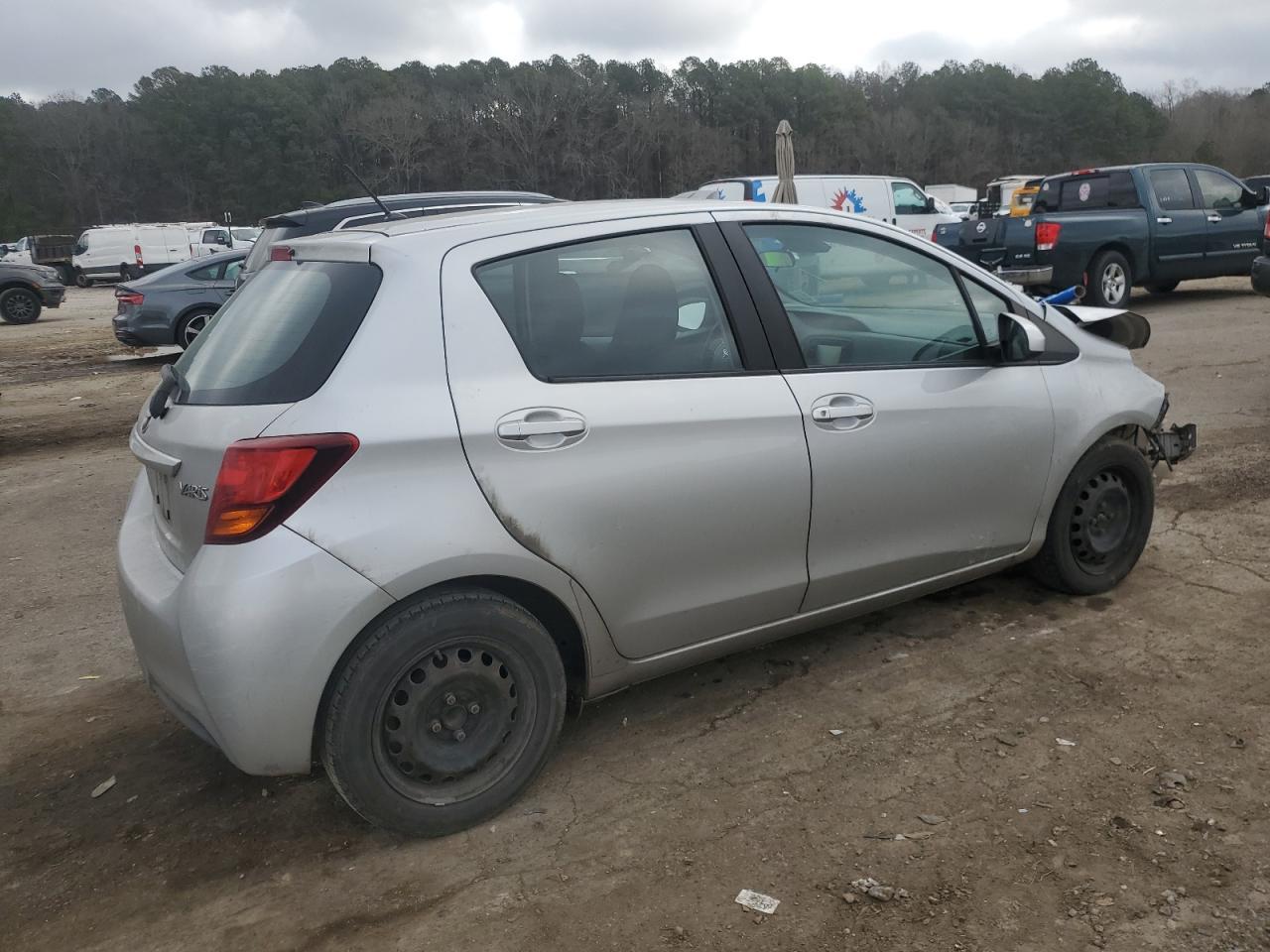 2017 TOYOTA YARIS L - Image 3