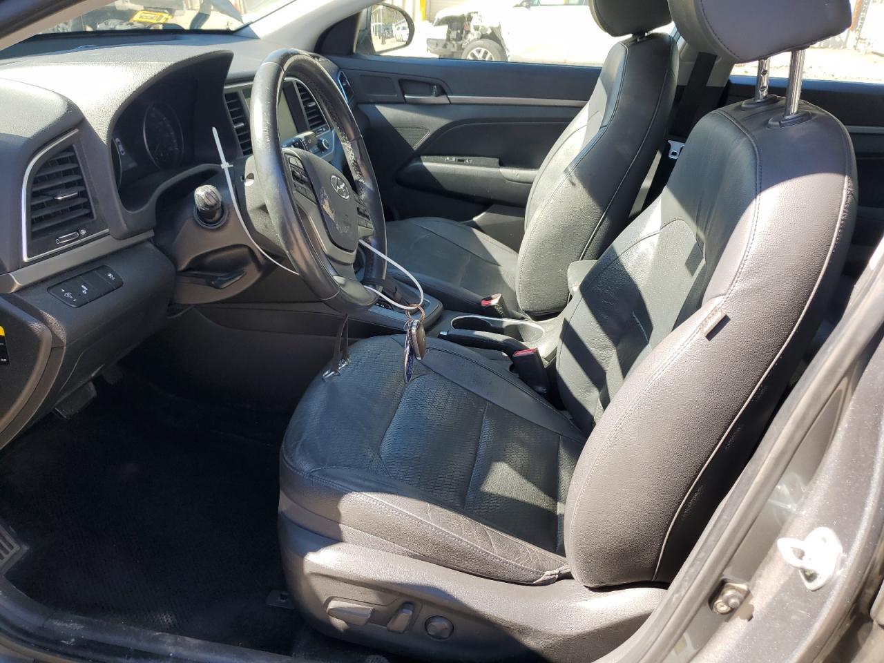 2017 HYUNDAI ELANTRA SE - Image 7