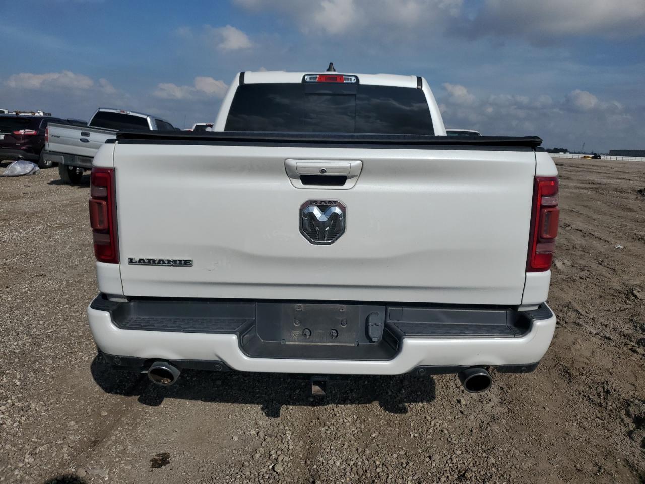 2019 RAM 1500 LARAM - Фото 6