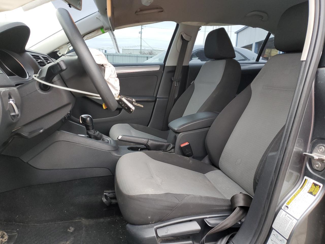 2017 VOLKSWAGEN JETTA S - Image 7