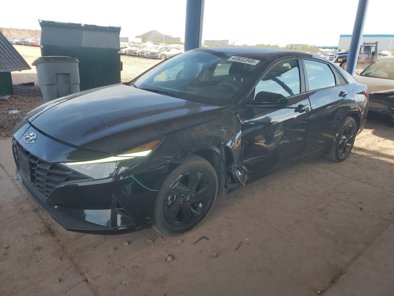 2022 HYUNDAI ELANTRA SE