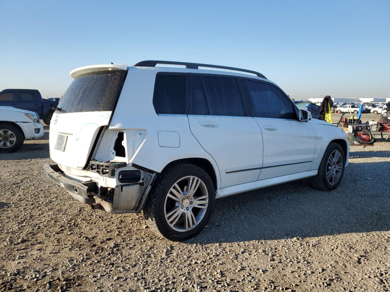 2014 MERCEDES-BENZ GLK 350 - Image 3