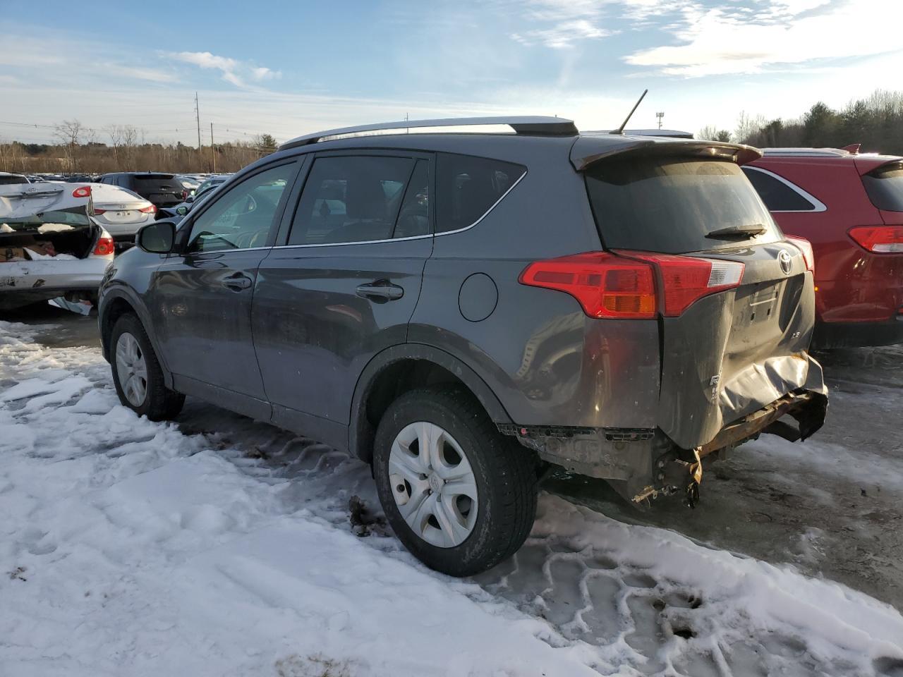 2014 TOYOTA RAV4 LE - Фото 2