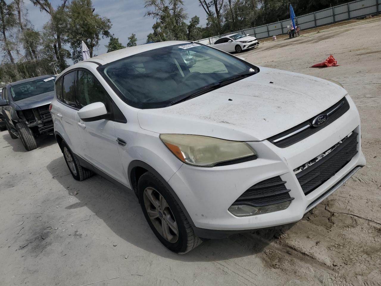 2013 FORD ESCAPE SE - Фото 4