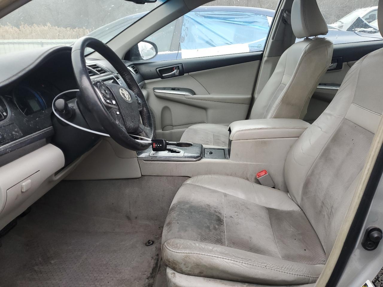 2012 TOYOTA CAMRY HYBR - Фото 7